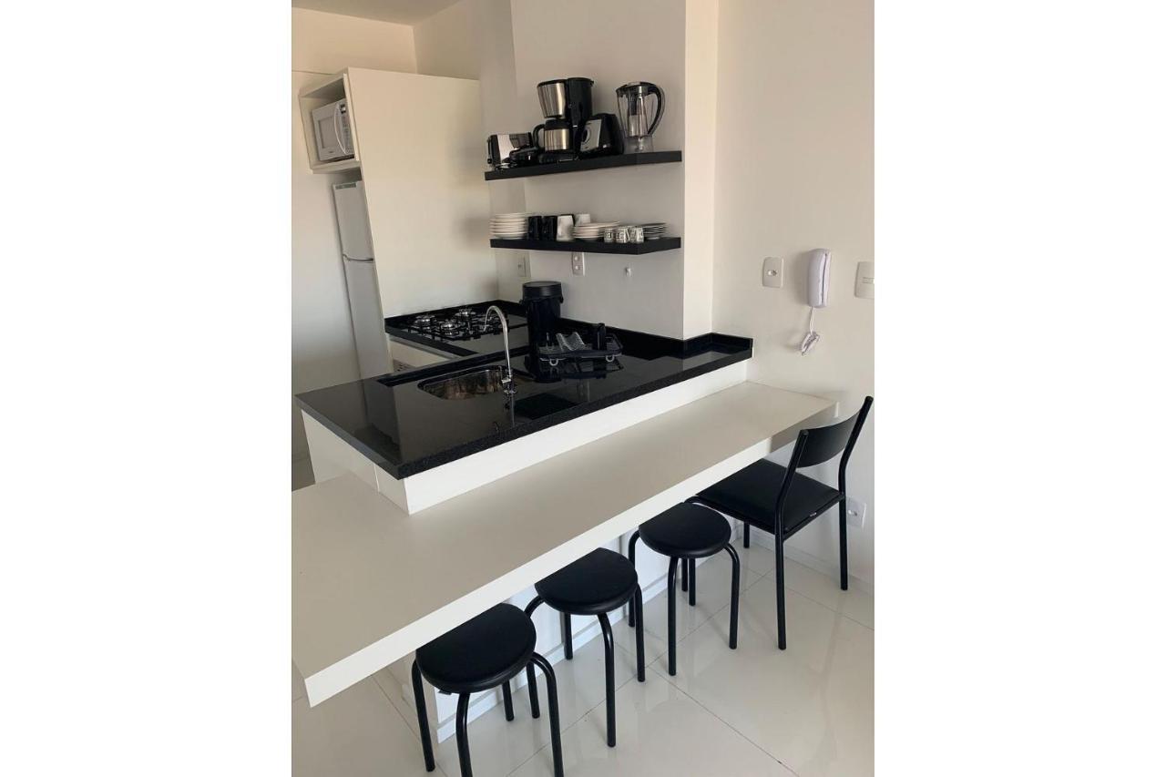 Apartamento Com Vista Do Mar Em Residencial Com Piscina Florianópolis Eksteriør billede