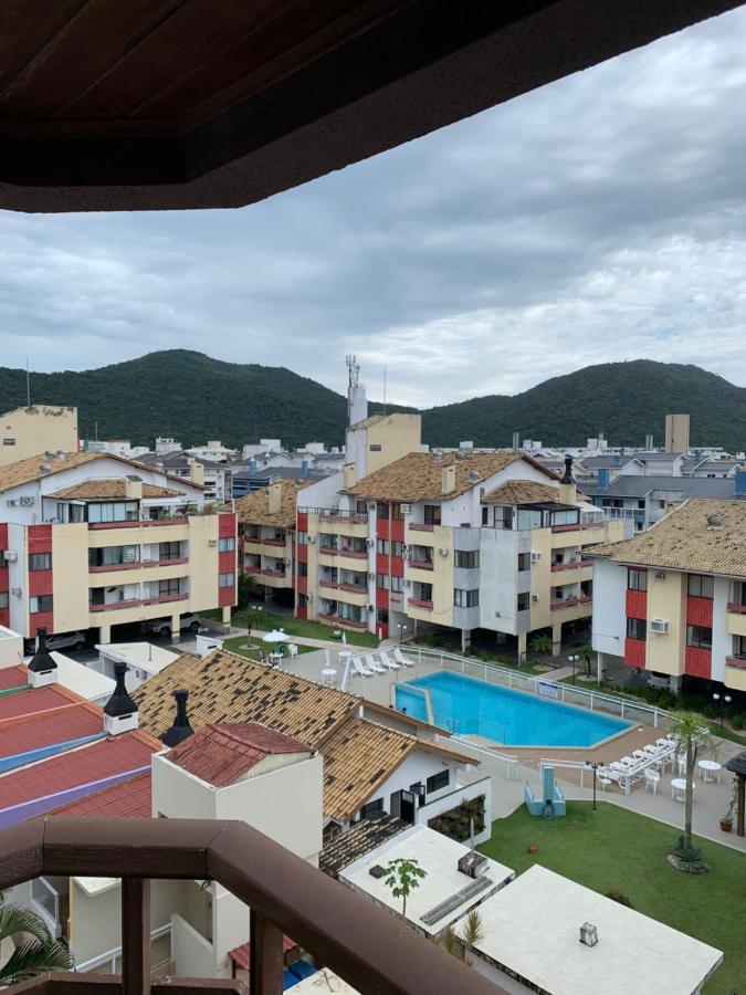 Apartamento Com Vista Do Mar Em Residencial Com Piscina Florianópolis Eksteriør billede