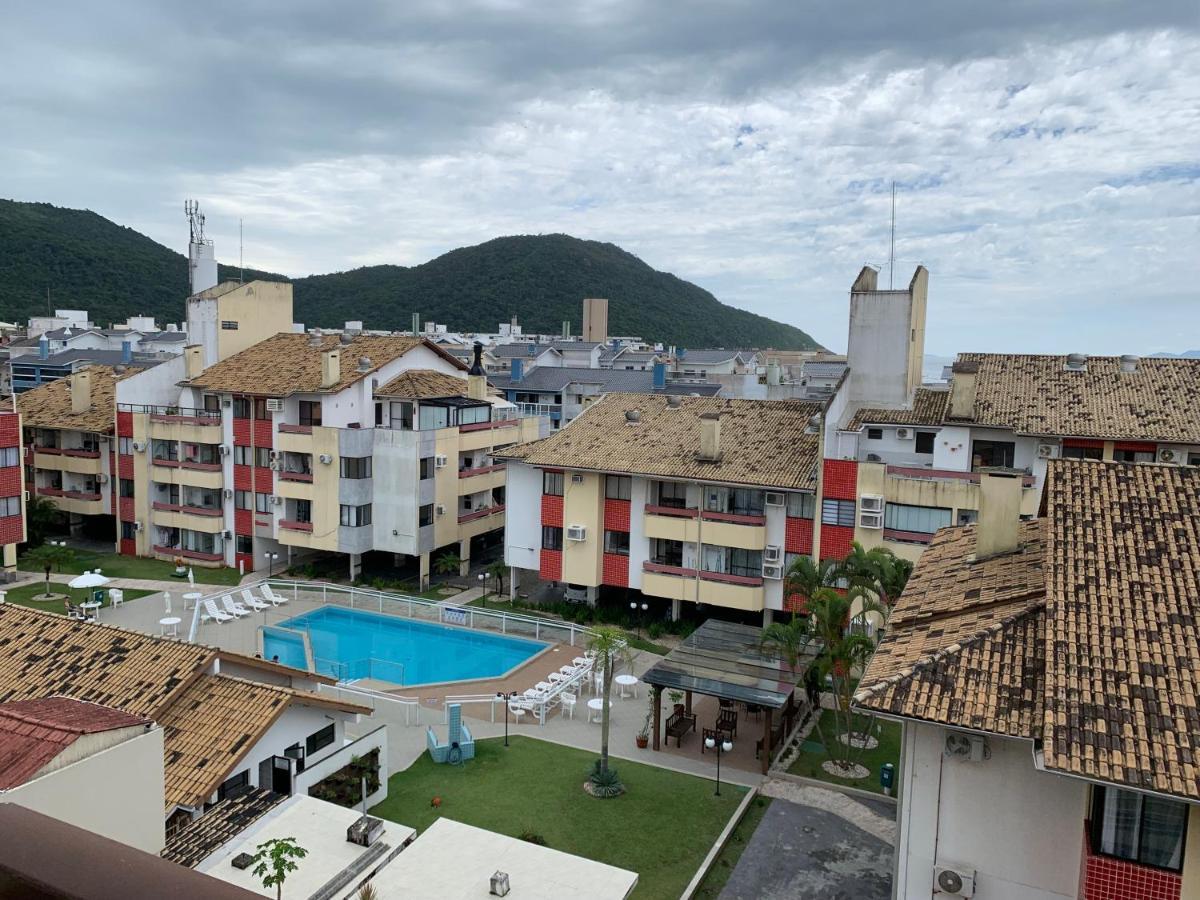 Apartamento Com Vista Do Mar Em Residencial Com Piscina Florianópolis Eksteriør billede