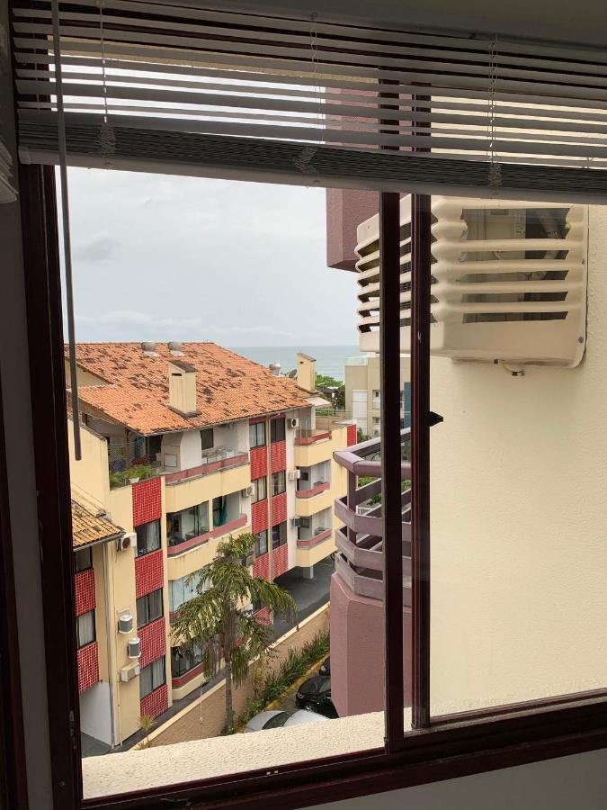 Apartamento Com Vista Do Mar Em Residencial Com Piscina Florianópolis Eksteriør billede