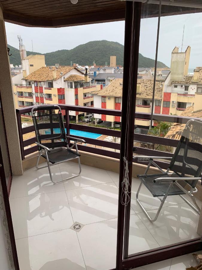 Apartamento Com Vista Do Mar Em Residencial Com Piscina Lejlighed Florianópolis Eksteriør billede